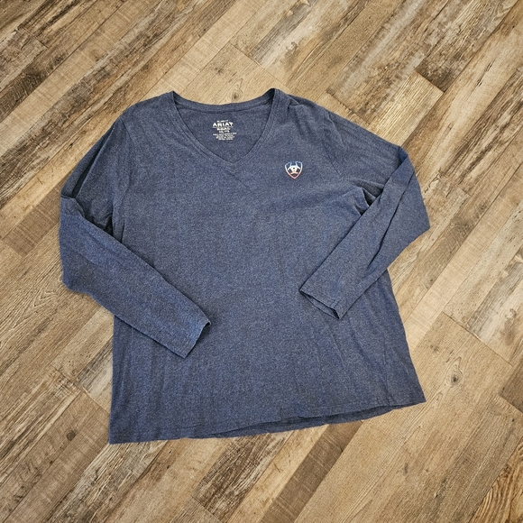 Womans Ariat long sleeve tshirt - Picture 2 of 5